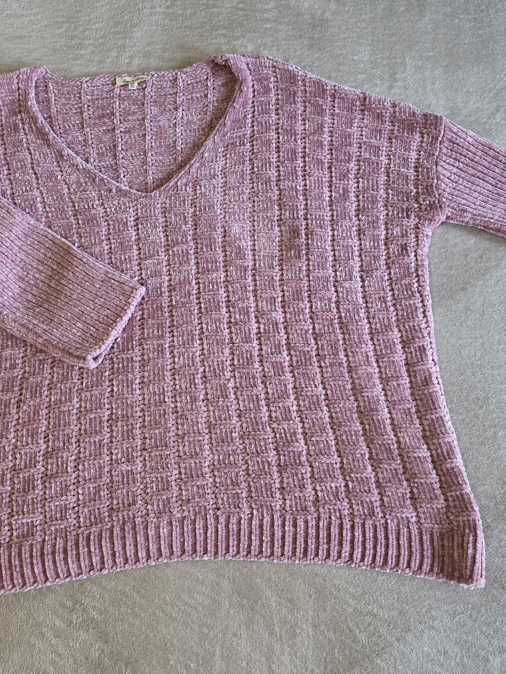 Cozy V-Neck Textured Sweater - Light Pink